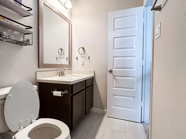3904 Centre Plains Way — Photo 43
