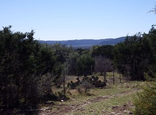 359 Camino Del Norte, Leakey, TX 78873