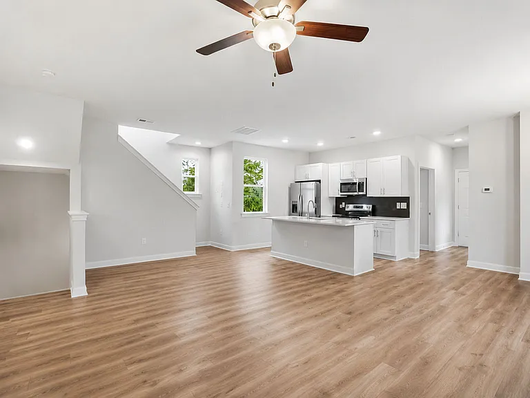 8931 Sharonbrook Dr — Photo 10