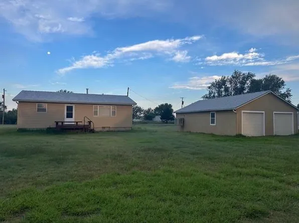 108 N B St, Tyrone, OK 73951