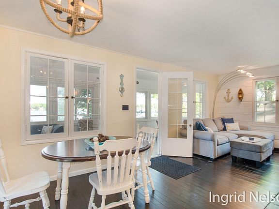 5th image of 6931 Goldenrod Ave NE