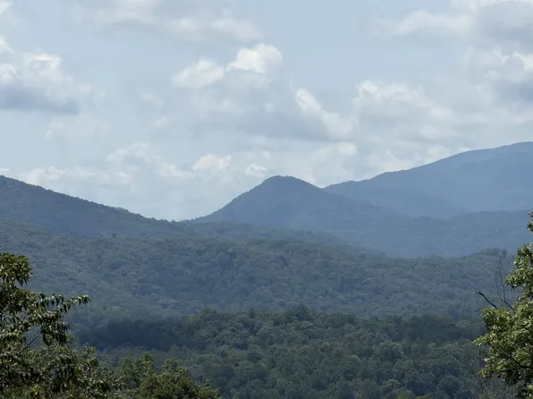 7129 Tantrough Rd, Hiawassee, GA 30546