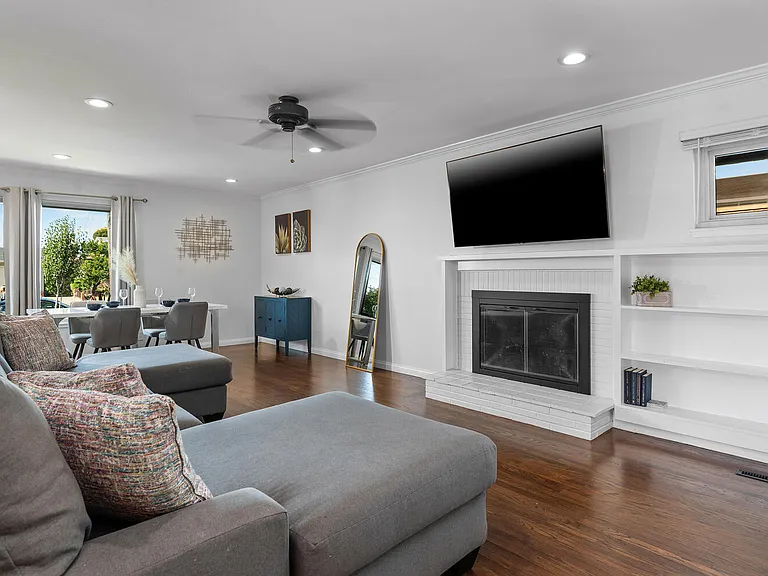 1338 Thais Ln #1 — Photo 17