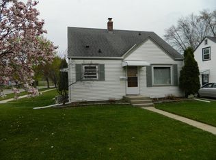 1529 E Norwich Ave, Milwaukee, WI 53235