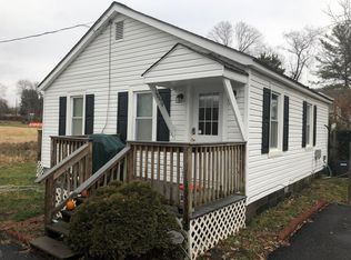 18634 Triangle St, Triangle, VA 22172