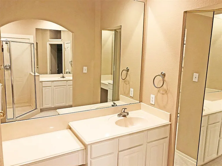 315 Heritage Shr — Photo 12