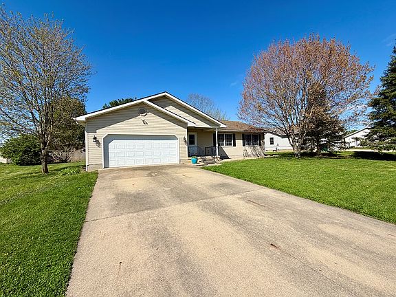 2nd image of 58 Custer Dr