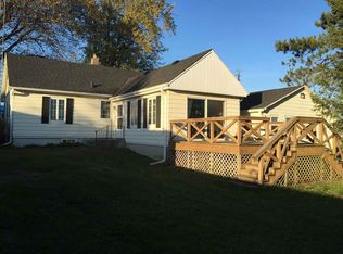 135 Walker St, Evansville, WI 53536