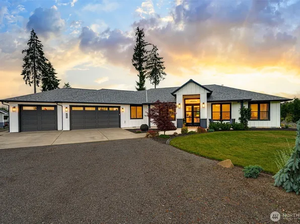 260 Bullhead Drive, Castle Rock, WA 98611