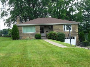 340 Pinevue Dr, Monroeville, PA 15146