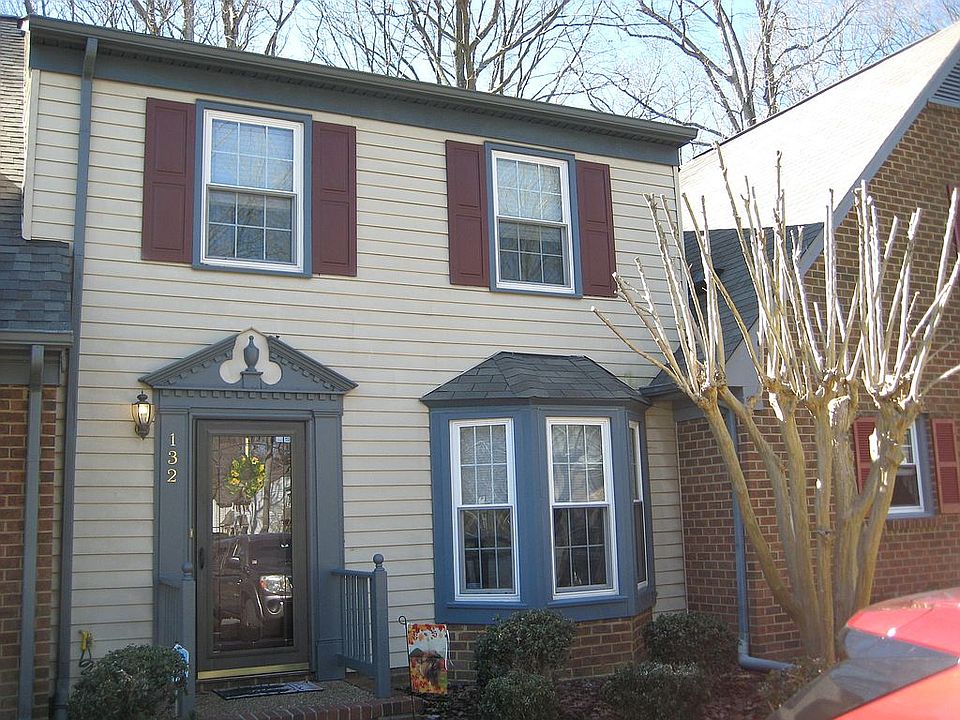 1st image of 132 Kenilworth Dr