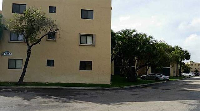 1st image of 8025 SW 107th Ave APT 105