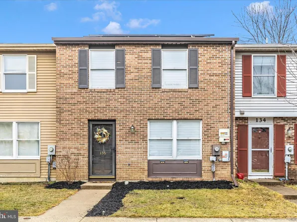 136 Sandalwood Ct, Walkersville, MD 21793