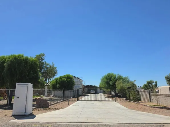 1960 E Willow Dr, Mohave Valley, AZ 86440