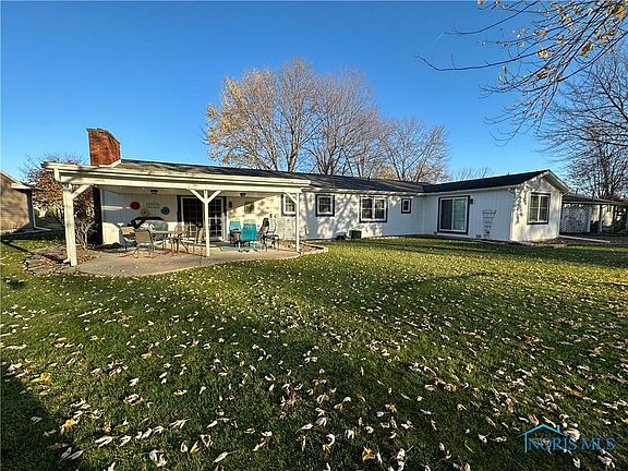 4th image of 1103 Old Orchard Dr