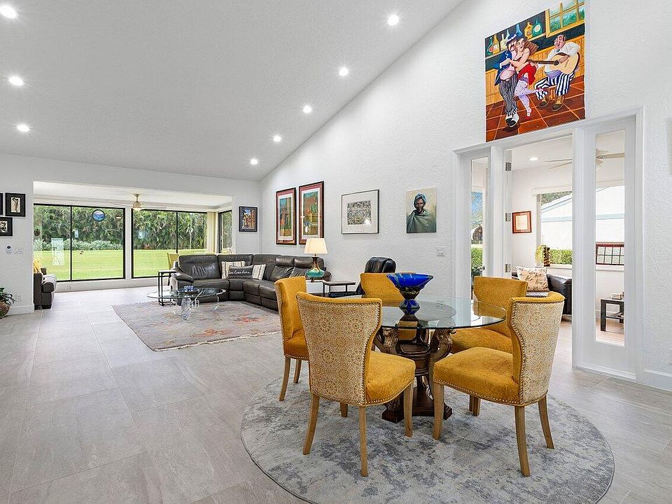 1st image of 36 Cambridge Drive