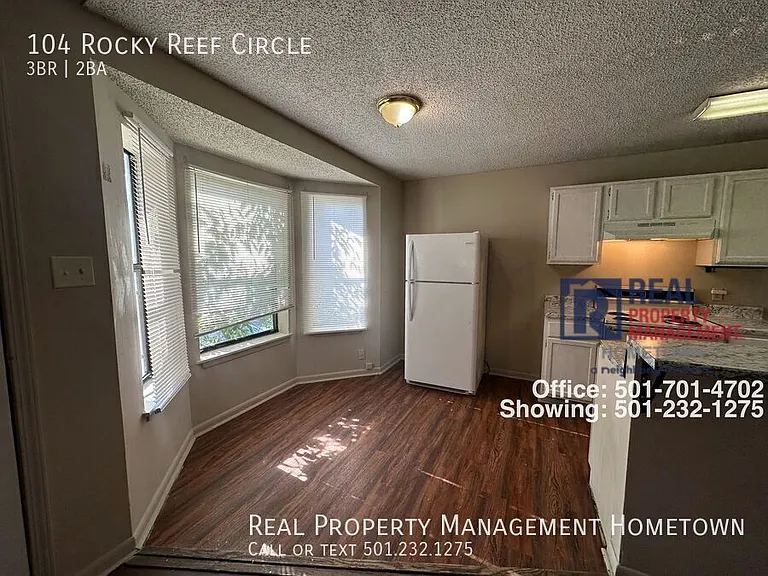 104 Rockyreef Cir — Photo 3
