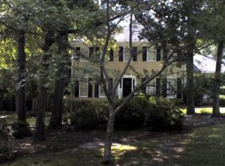 220 Rivoli Oaks Dr, Macon, GA 31210