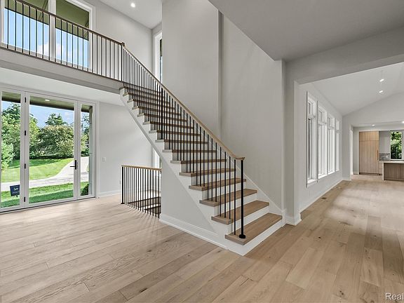 2nd image of 1465 Sodon Lake Dr