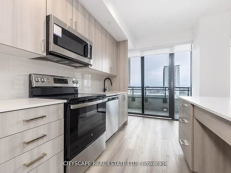 758 Dovercourt Rd W #805 — Photo 9