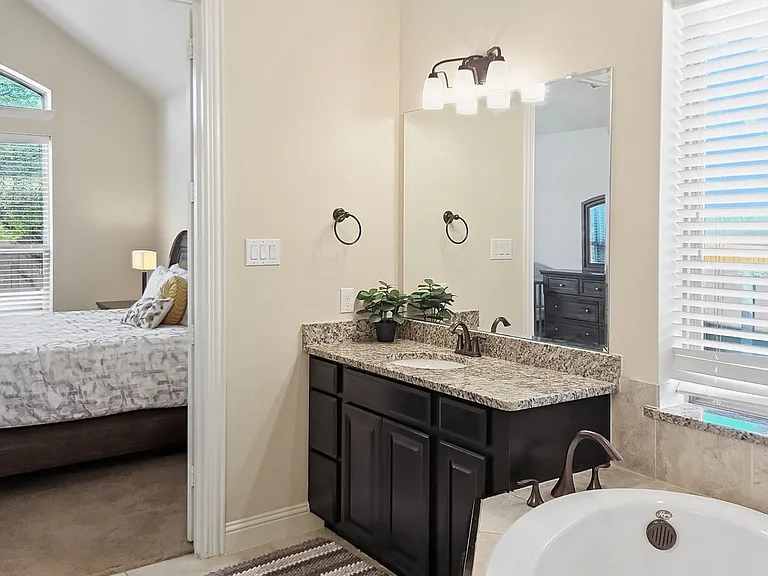104 Autumn Sage Dr — Photo 37