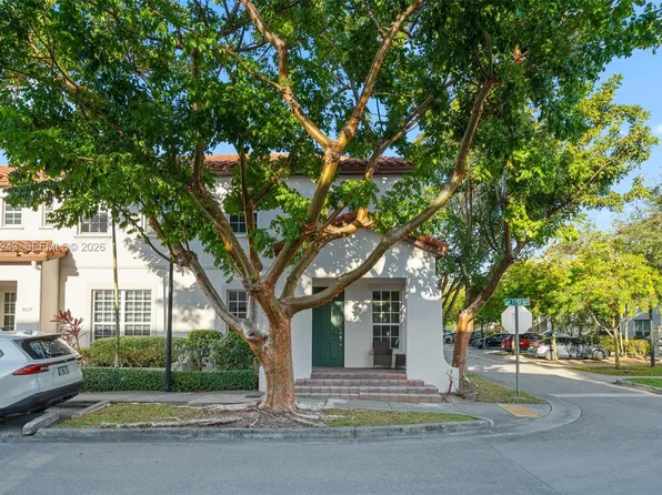 9243 SW 170th Ave, Miami, FL 33196
