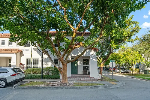 9243 SW 170th Ave Photo 1