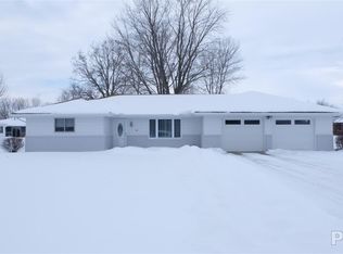 210 N Ivy St, Elmwood, IL 61529