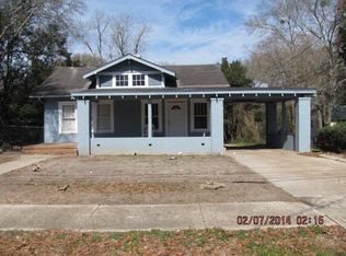 717 Hillcrest Ave, Moultrie, GA 31768