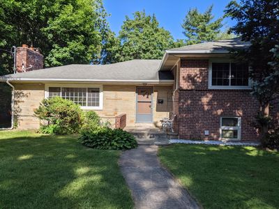 2 Lincoln Ave, West Hartford, CT, 06117