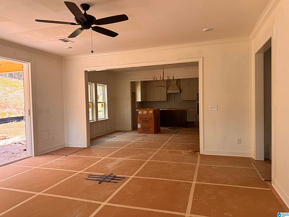 3rd image of 3498 Blackridge Cir