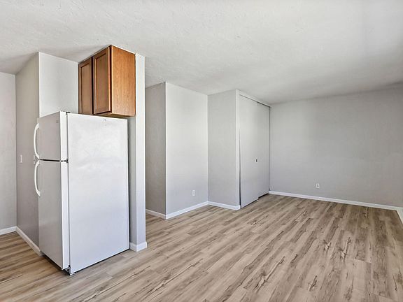 5th image of 3816 Nicollet Ave #1afb0ea62