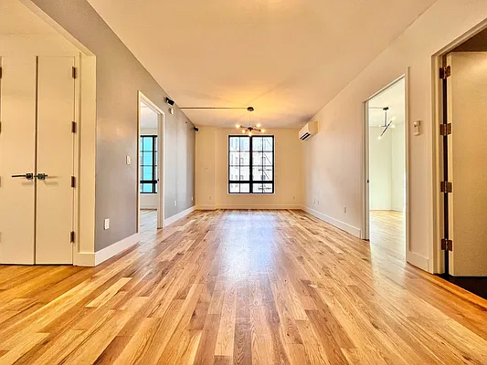 Rented by ERNY LLC | media 23