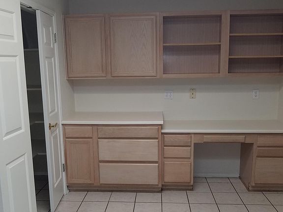 5th image of 16919 Brookwood