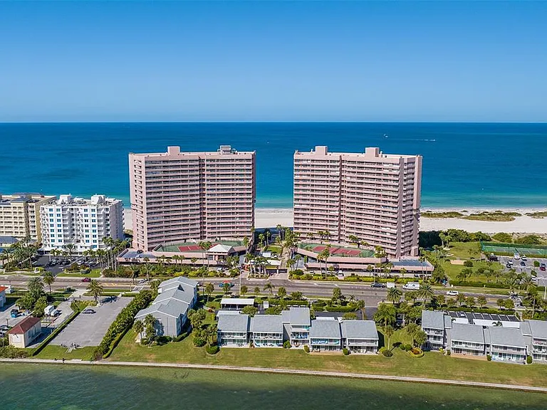 1310 Gulf Blvd #10D — Photo 35