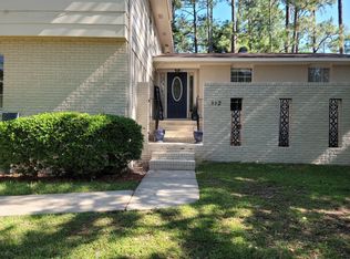 112 Beechwood Dr, Hattiesburg, MS 39402