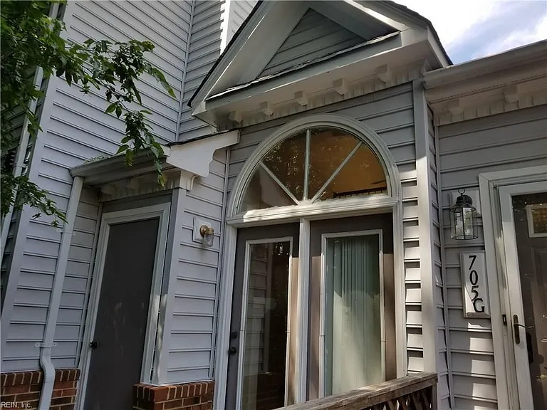 705 Holston River Ct #G — Photo 1