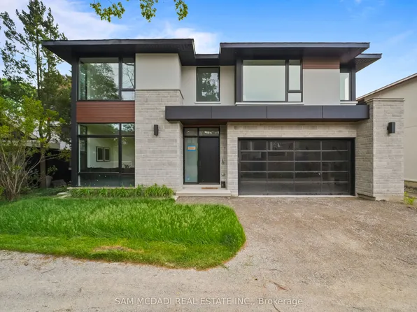 362 Meadow Wood Ln, Mississauga, ON L5J 2S9