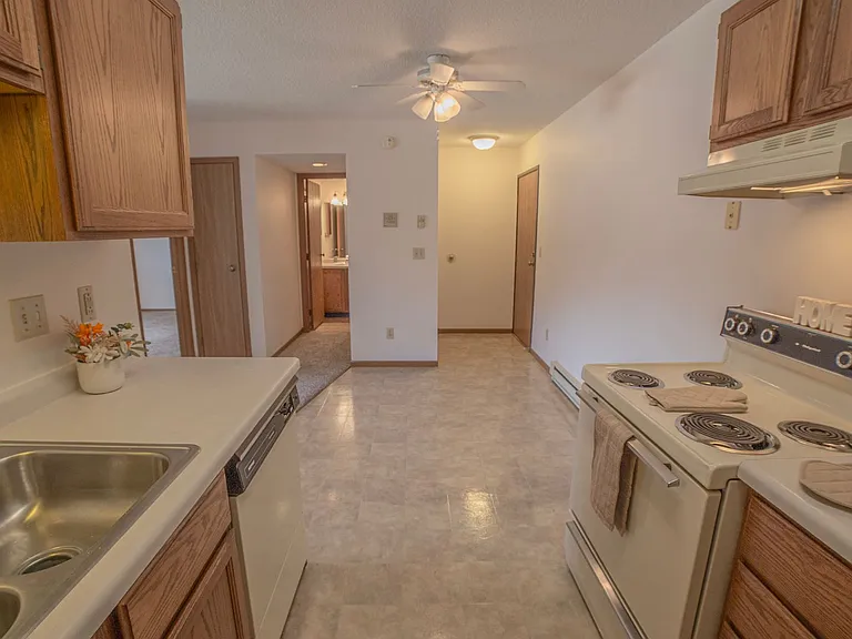 Citi Park Apartments — Photo 17