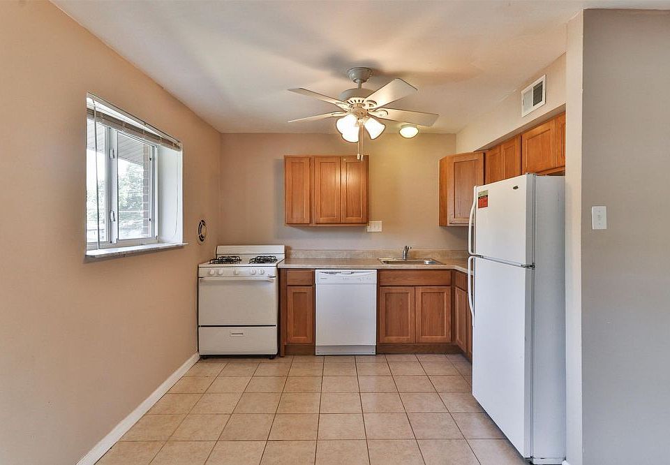 1st image of 475 S Holmes Ave APT E
