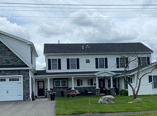 15 Amherst St, Danvers, MA 01923