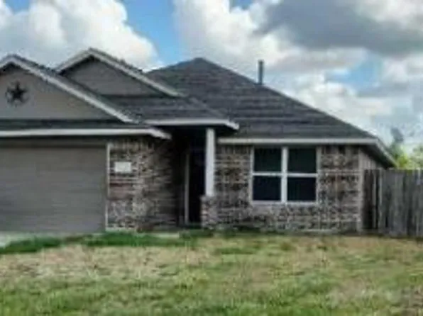 6120 Fox Ridge Dr, Angleton, TX 77515