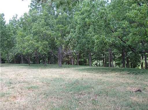 4th image of 207 Kimberly Ln
