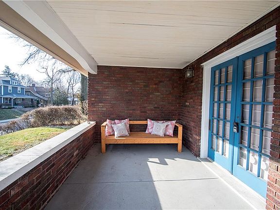 3rd image of 4362 Carrollton Ave