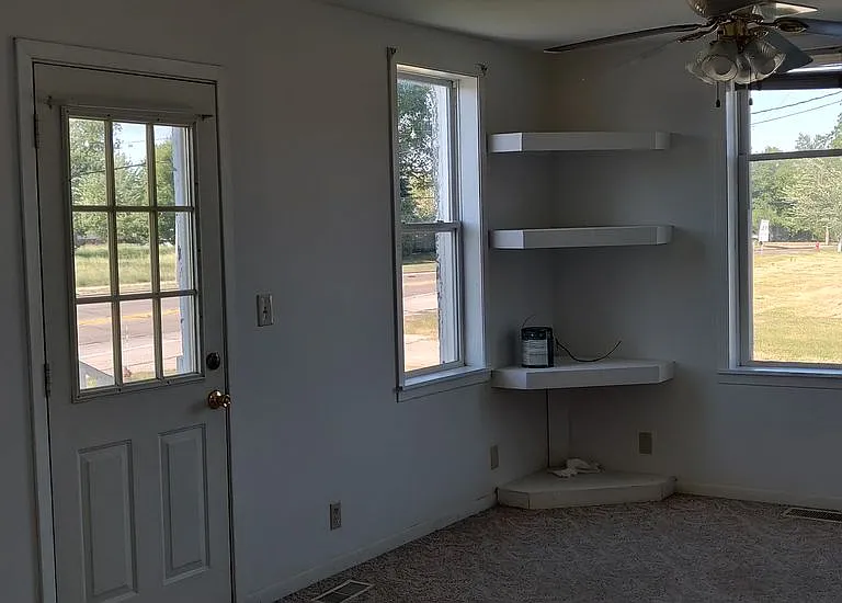 5314 Wisconsin Dr #11 — Photo 3