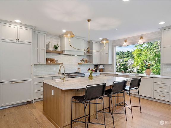 4th image of 5602 39th Street Ct NW