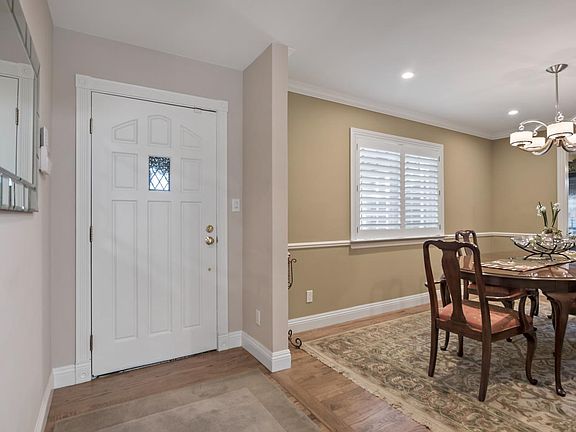 5th image of 1564 Wawona Dr