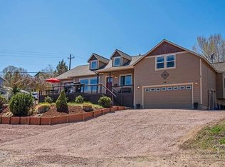 3085 SW 32nd St, Redmond, OR 97756