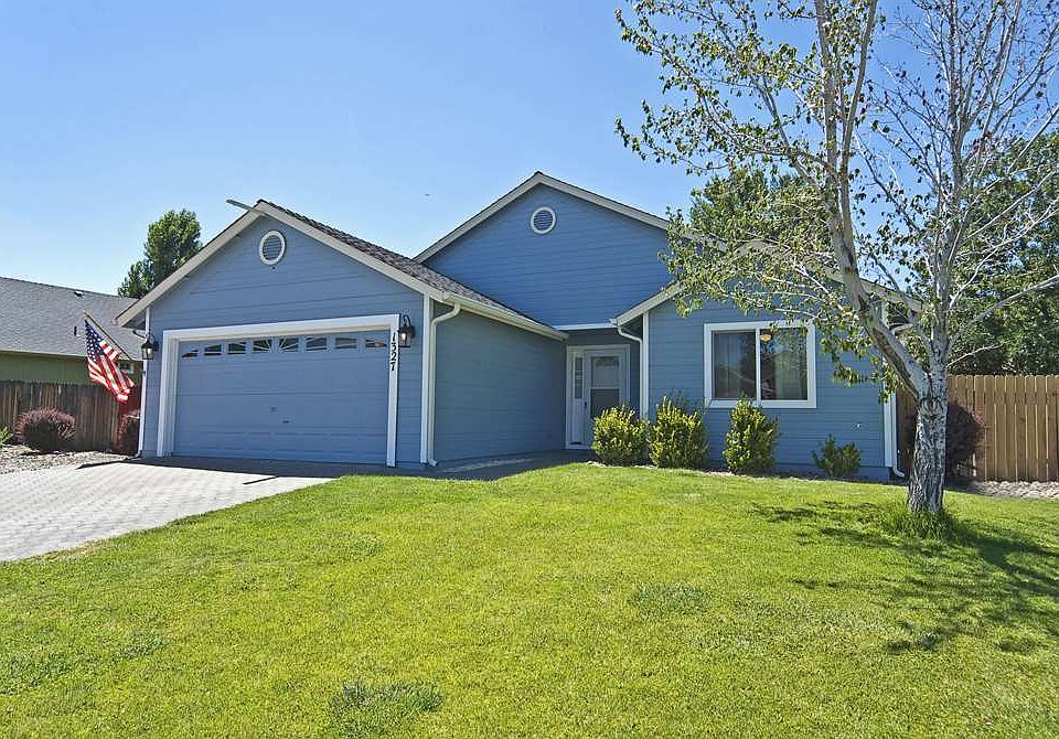 1st image of 1327 Chichester Dr