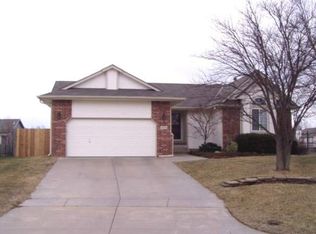 10609 W Taft St, Wichita, KS 67209